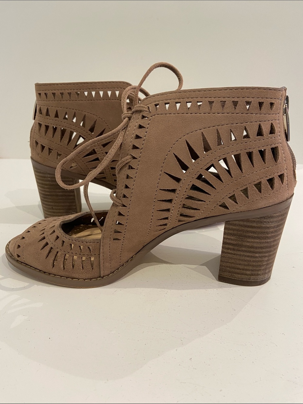 Vince Camuto Tarita Taupe Suede Lace-Up Cutout Ankle Booties. Size 8M/38